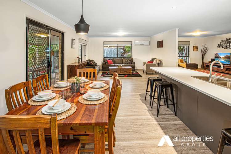 Fifth view of Homely house listing, 8 Lapford Circuit, Drewvale QLD 4116