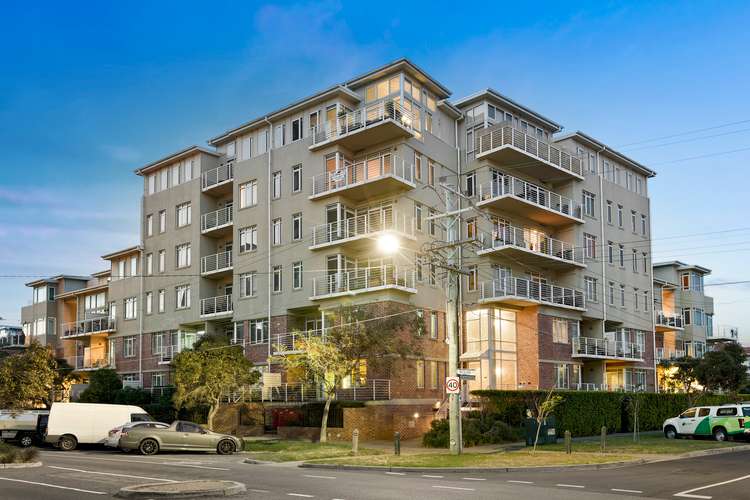 Main view of Homely apartment listing, 17/39 Esplanade East, Port Melbourne VIC 3207