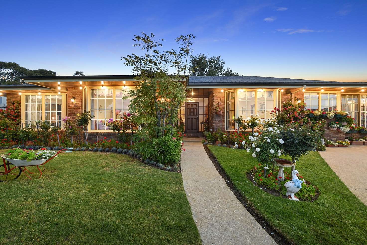 Main view of Homely house listing, 7 Sunset Court, Highton VIC 3216