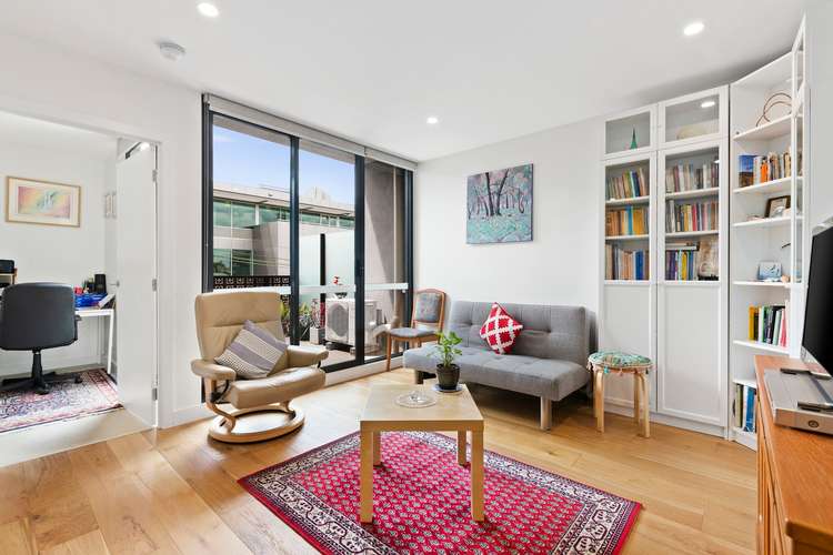 Main view of Homely apartment listing, 203/140 Cotham Road, Kew VIC 3101