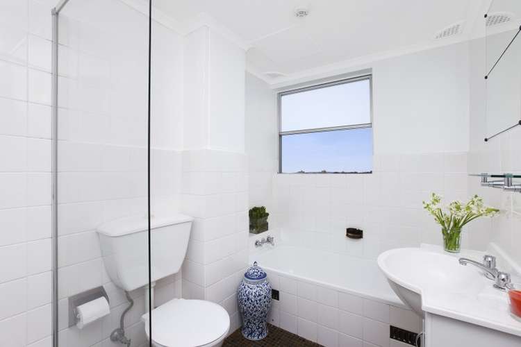 Fourth view of Homely apartment listing, 28/3-7 Bariston Avenue, Cremorne NSW 2090
