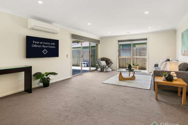 Fifth view of Homely house listing, 4 Gonis Crescent, Carrum Downs VIC 3201