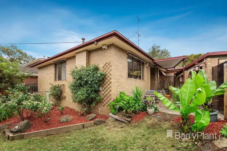 11 Somerset Drive, Viewbank VIC 3084