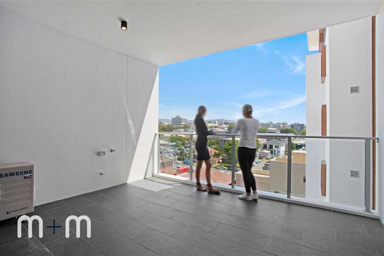 Third view of Homely apartment listing, 402/48 Bank Street, Wollongong NSW 2500