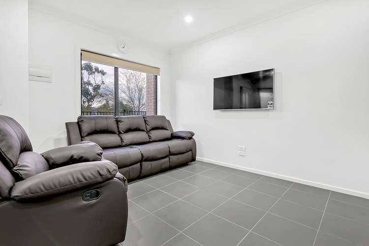 Fourth view of Homely townhouse listing, 1 Clendon Way, Craigieburn VIC 3064