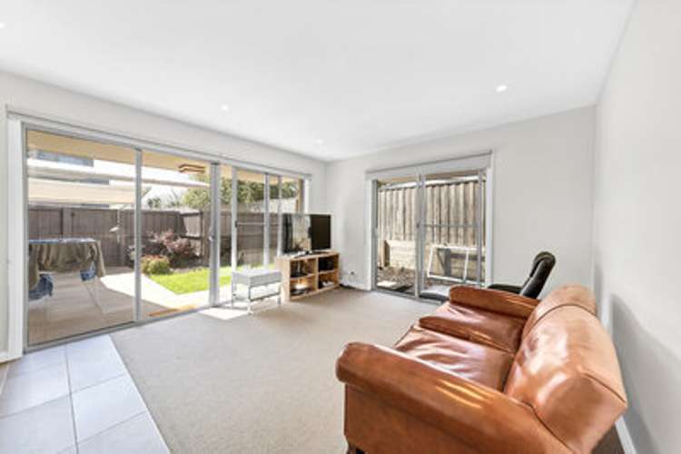 Second view of Homely apartment listing, 18/302 Golf Links, Narre Warren VIC 3805