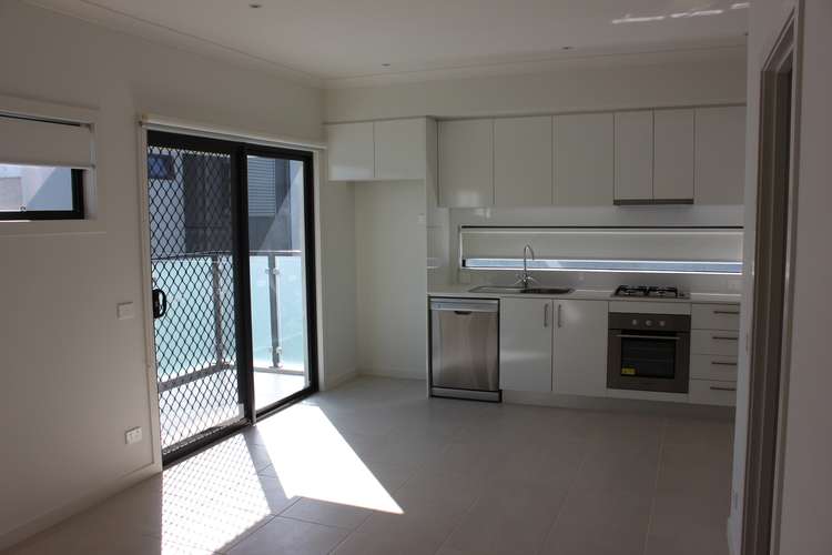 Third view of Homely unit listing, 5/11-13 Ashley Street, Reservoir VIC 3073