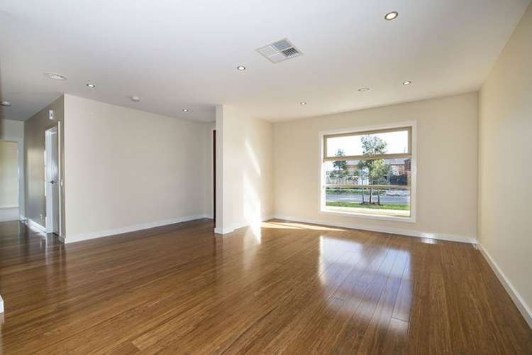 Fourth view of Homely house listing, 2 Basken Drive, South Morang VIC 3752