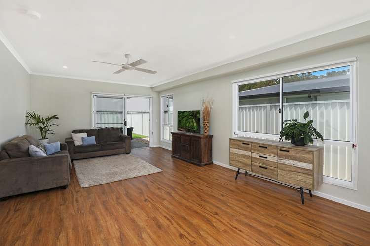 Fifth view of Homely semiDetached listing, 2/12 Grove Boulevard, Mooloolah Valley QLD 4553