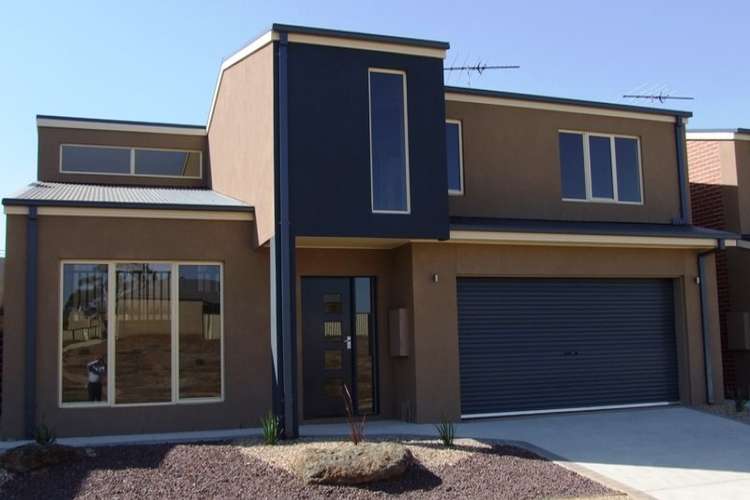 Main view of Homely house listing, 2/8 Younger Street, Bacchus Marsh VIC 3340