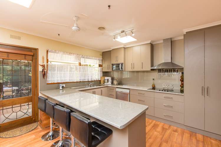 Fifth view of Homely house listing, 10 Williams Avenue, Mildura VIC 3500