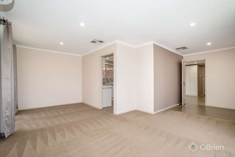 Fifth view of Homely house listing, 7 Nana Walk, Narre Warren South VIC 3805