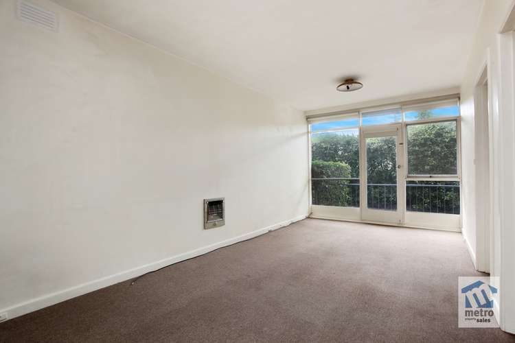 Third view of Homely unit listing, 2/8 Illawarra Road, Hawthorn VIC 3122