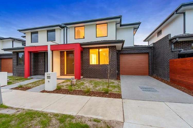 Main view of Homely townhouse listing, 21D Upton Street, Altona VIC 3018