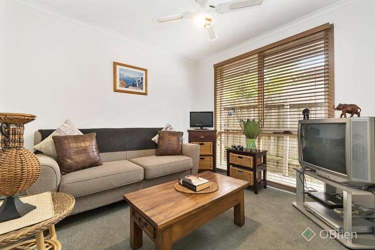 Fifth view of Homely house listing, 2 Veronica Street, Langwarrin VIC 3910