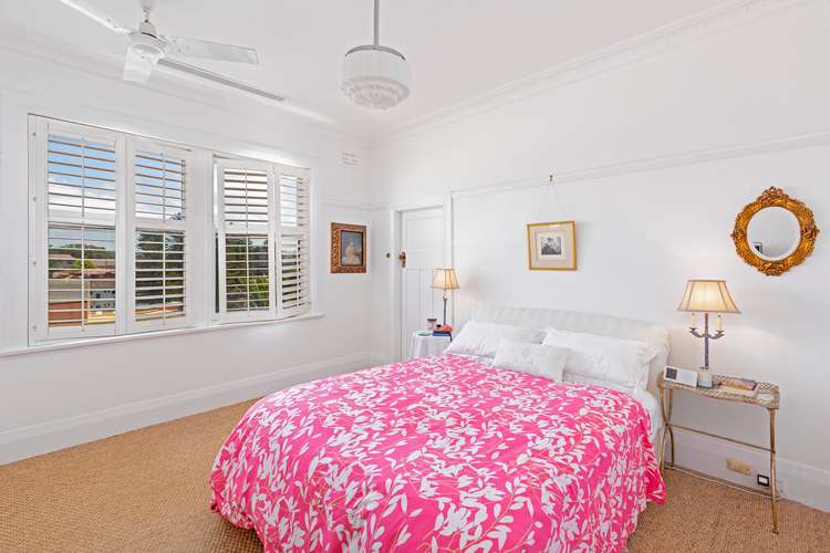 Third view of Homely apartment listing, 4/2 Greycliffe Street, Queenscliff NSW 2096