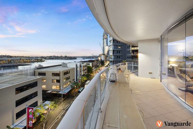 Third view of Homely apartment listing, 704/35 Shelley Street, Sydney NSW 2000