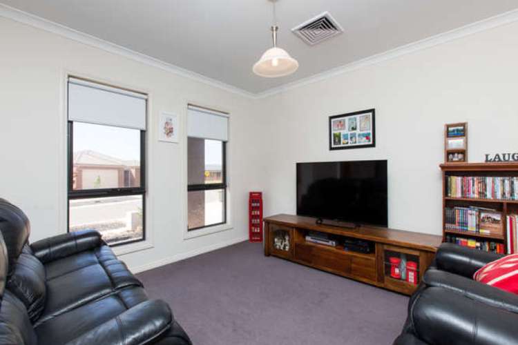 Second view of Homely house listing, 3 Condor Drive, Mildura VIC 3500