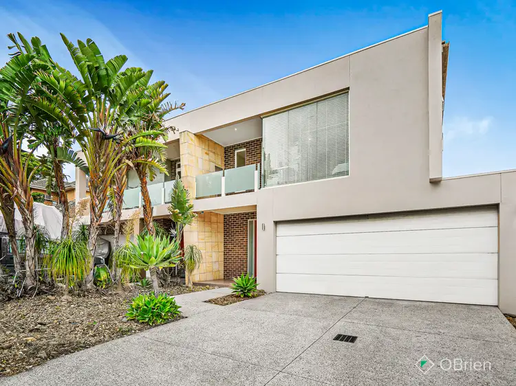 32 Spring Road, Caulfield South VIC 3162