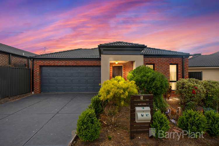 Main view of Homely house listing, 5 Meema Crescent, Manor Lakes VIC 3024