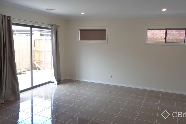 Third view of Homely house listing, 34 Ravenhurst Circuit, Cranbourne North VIC 3977