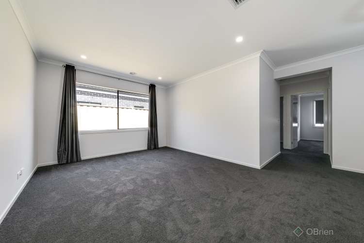 Fifth view of Homely house listing, 16 Ravenswood Avenue, Clyde VIC 3978