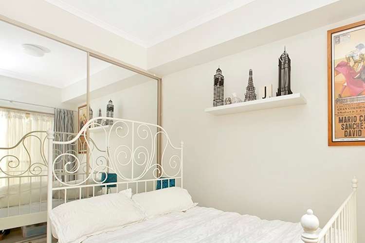 Third view of Homely apartment listing, 17/13-17 Greek Street, Glebe NSW 2037