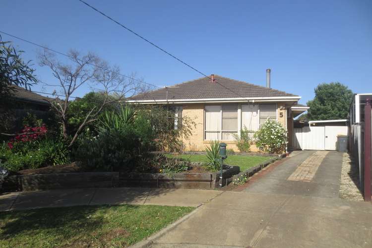 Main view of Homely house listing, 5 Robertson Crescent, Laverton VIC 3028