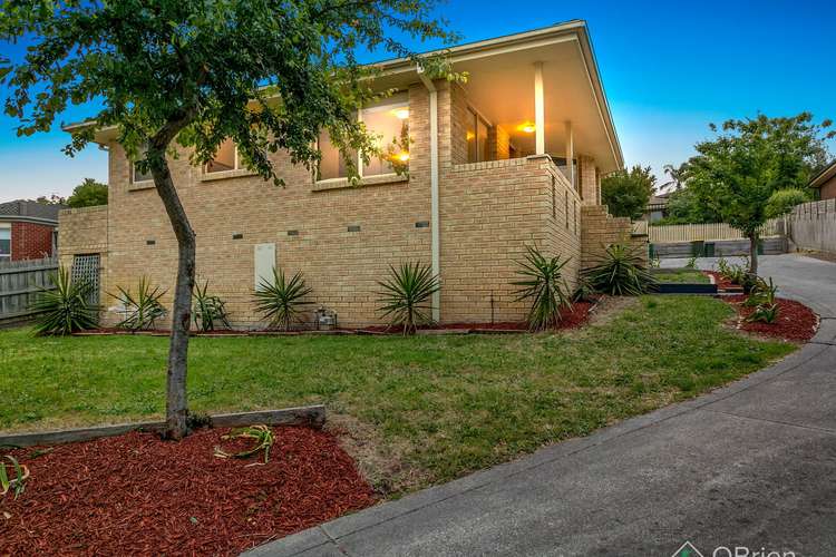 Second view of Homely house listing, 4 Shannon Place, Langwarrin VIC 3910