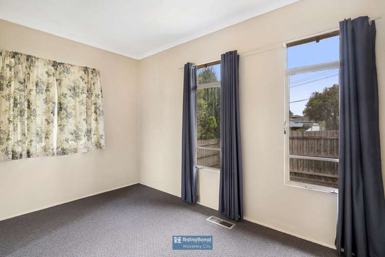 Fifth view of Homely unit listing, 11 Bolwarra Street, Chadstone VIC 3148