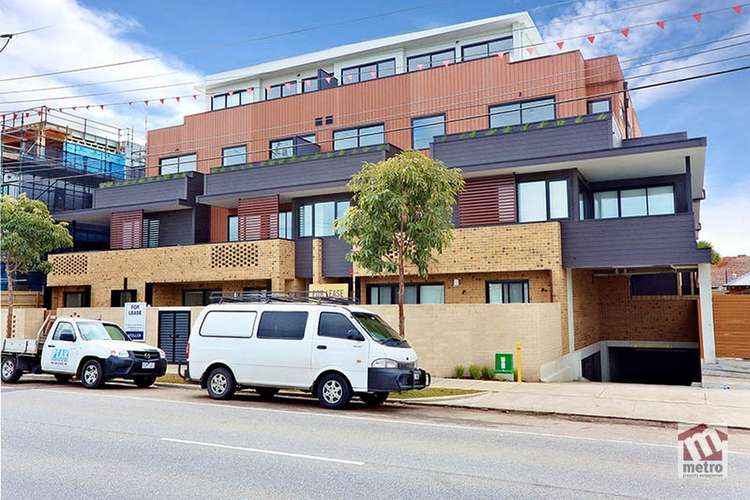 Main view of Homely apartment listing, 304/332-334 Neerim Road, Carnegie VIC 3163