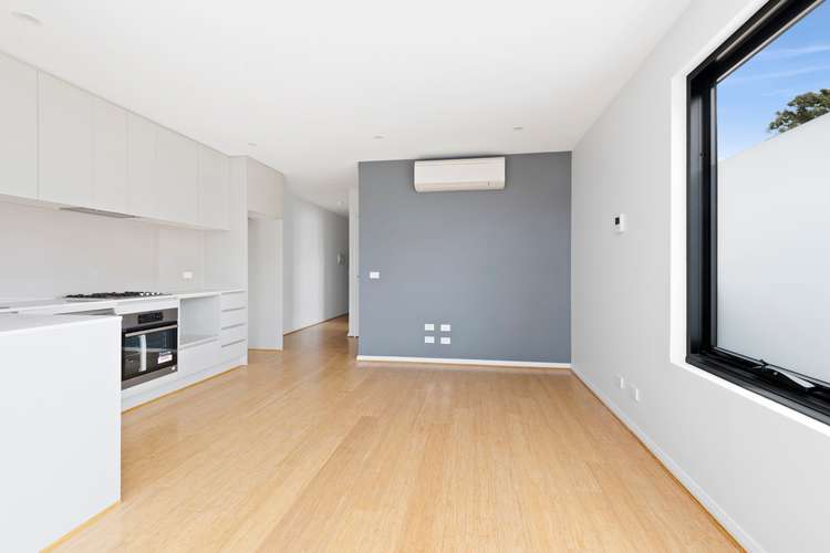 Fifth view of Homely apartment listing, 302/721 Elgar Road, Doncaster VIC 3108