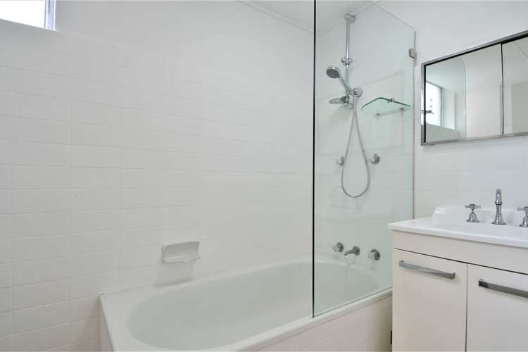 Fourth view of Homely apartment listing, 5/2 Findlay Avenue, Roseville NSW 2069