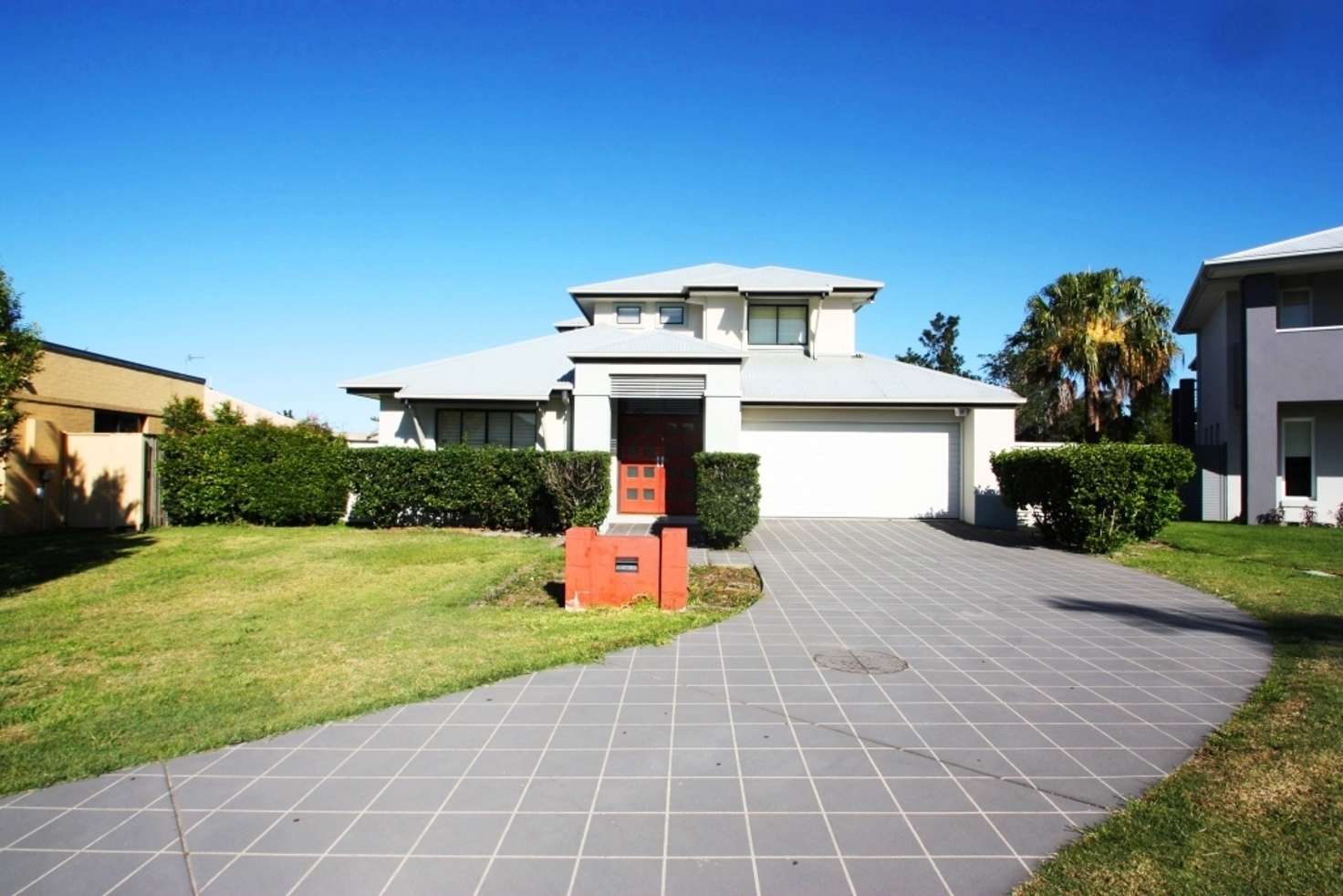 Main view of Homely house listing, 10 Thames Place, Oxenford QLD 4210