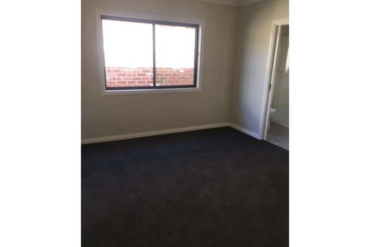 Fifth view of Homely townhouse listing, 2/7 Delta Court, Mildura VIC 3500