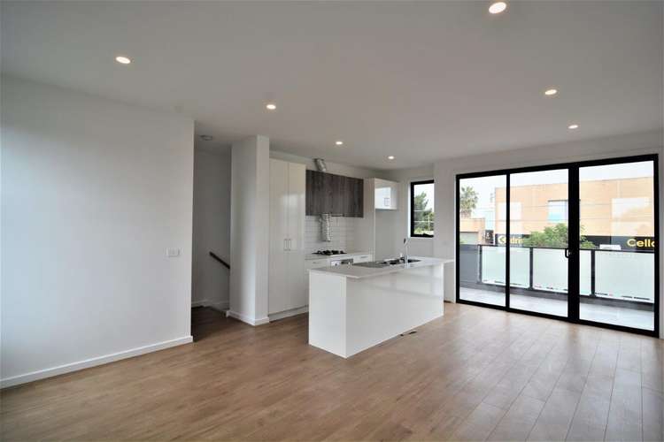 Fifth view of Homely townhouse listing, 3/157 Sunshine Road, West Footscray VIC 3012