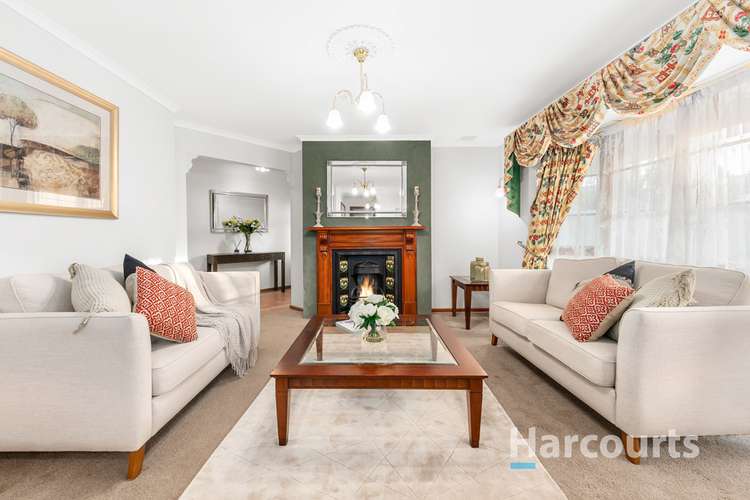 Second view of Homely house listing, 5 Birkdale Close, Wantirna VIC 3152