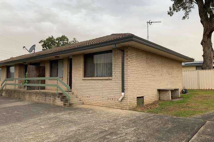 Main view of Homely unit listing, 3/17 David Avenue, Oak Flats NSW 2529