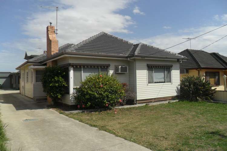 Main view of Homely house listing, 1/9 Glasgow Avenue, Reservoir VIC 3073