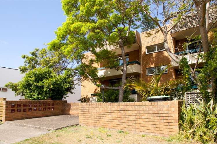Main view of Homely apartment listing, 11/96 Crown Road, Queenscliff NSW 2096