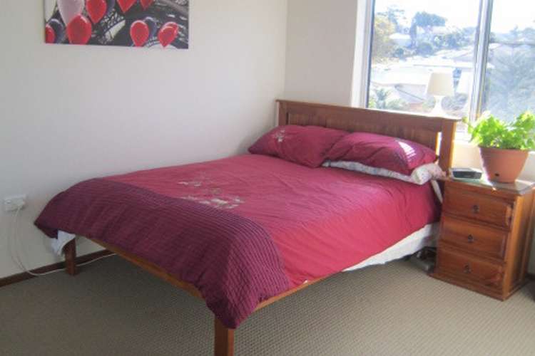Fifth view of Homely unit listing, 2/30 Urunga Parade, West Wollongong NSW 2500