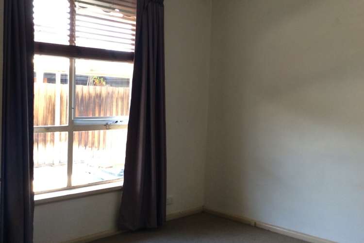 Fourth view of Homely unit listing, 2/9 Buxton Street, West Footscray VIC 3012