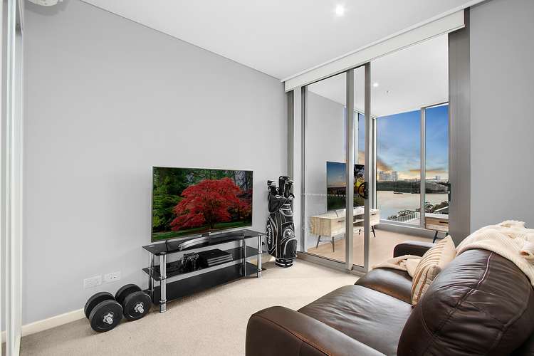 Fifth view of Homely apartment listing, 1012/3 Foreshore Place, Wentworth Point NSW 2127