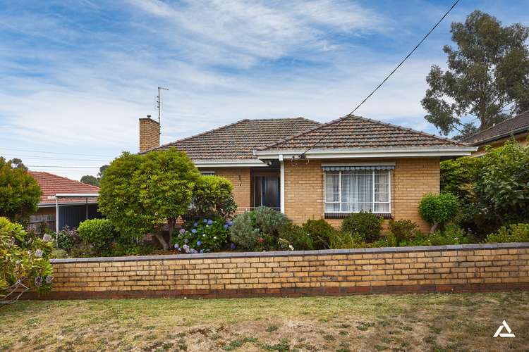 Main view of Homely house listing, 5 Beverley Street, Drouin East VIC 3818