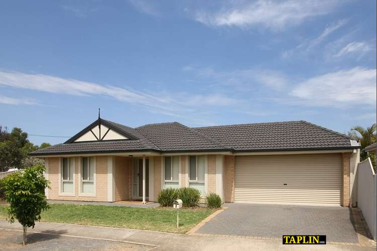 7 Wray Street, Park Holme SA 5043