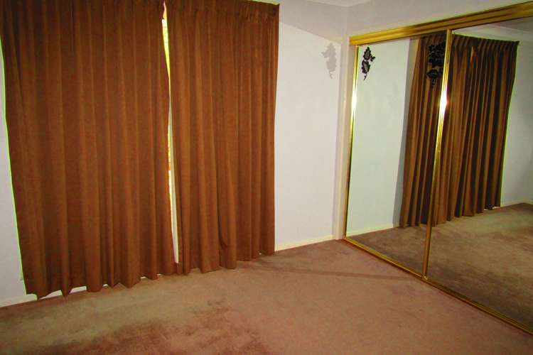 Fifth view of Homely house listing, 2 Kentia Street, Mount Gravatt East QLD 4122