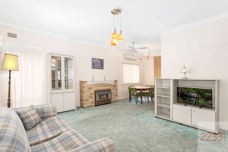 Second view of Homely house listing, 19 Glenview Place, Engadine NSW 2233