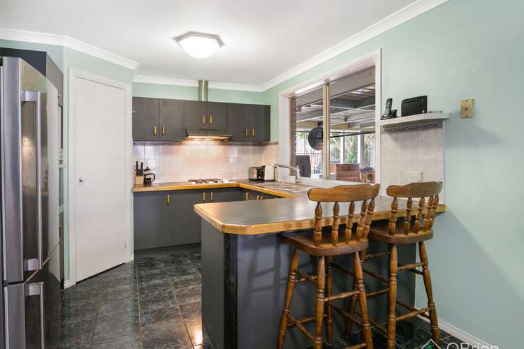 Fifth view of Homely house listing, 6 Tasman Court, Carrum Downs VIC 3201