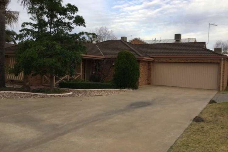 Main view of Homely townhouse listing, 5 Palm Terrace, Mildura VIC 3500