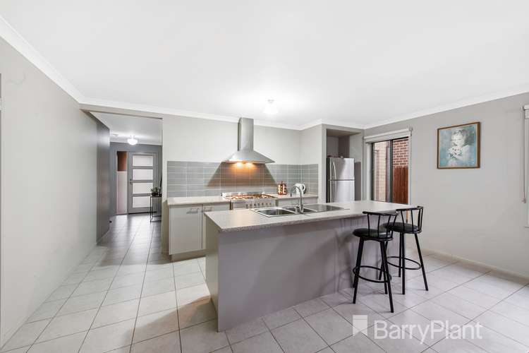 Second view of Homely house listing, 6 Gianni Court, Tarneit VIC 3029